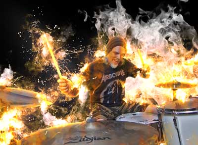Lars Lunova - Hells drums